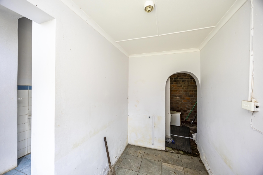 8 Bedroom Property for Sale in Vincent Eastern Cape